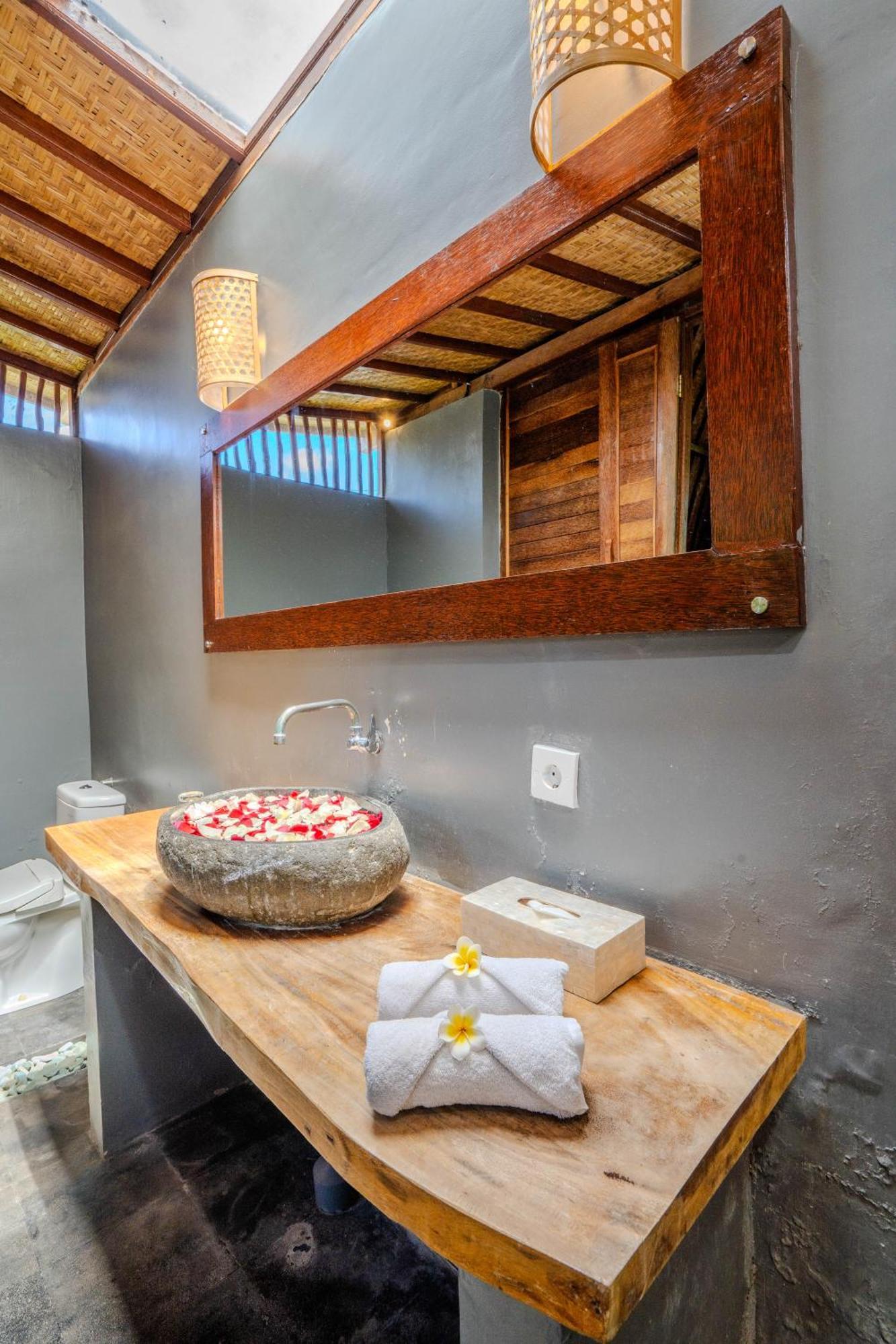 Lumbung Bukit Resort Uluwatu Екстериор снимка