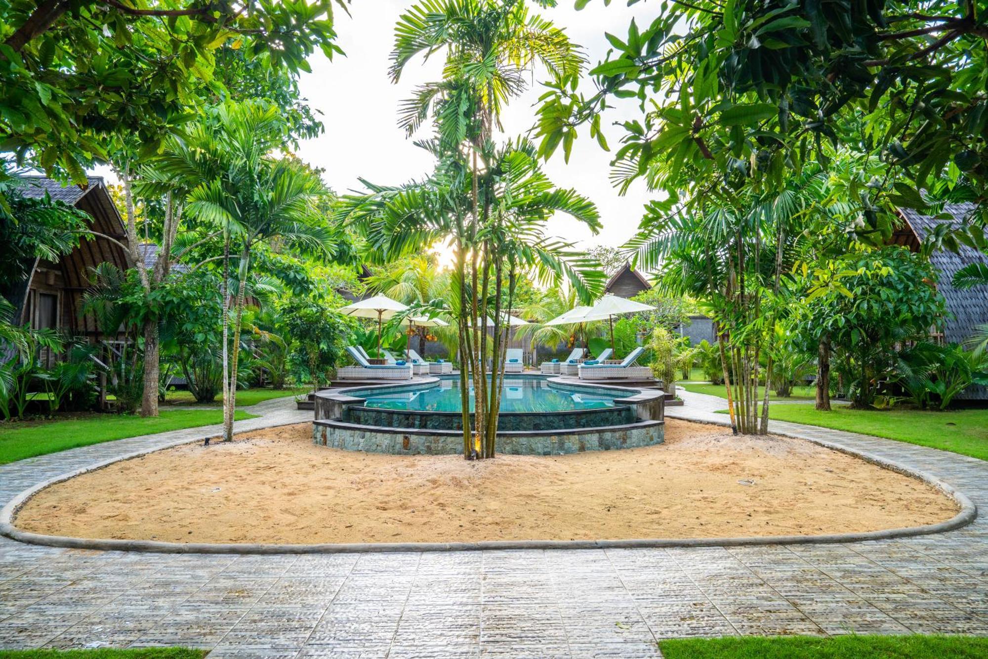Lumbung Bukit Resort Uluwatu Екстериор снимка